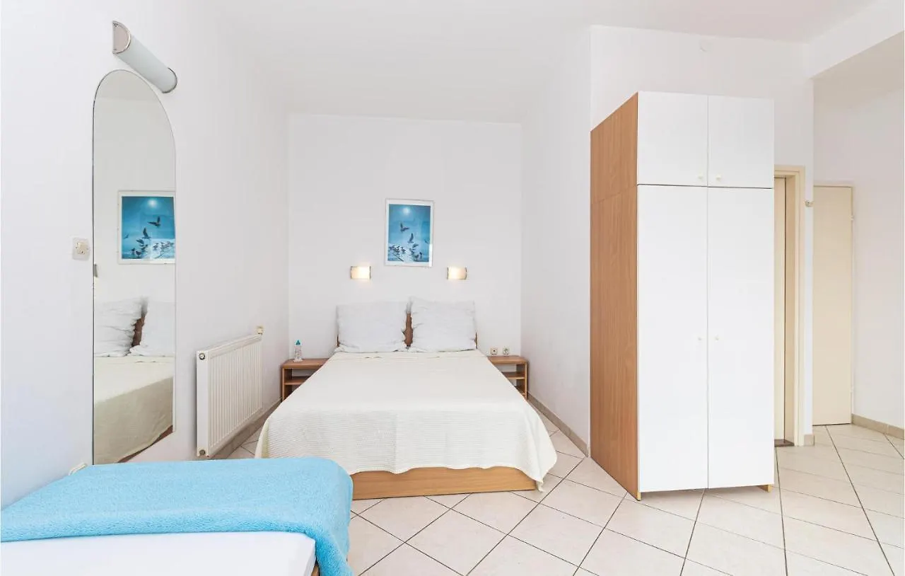 Amazing Apartment In Kastel Stafilic With Wifi Kastela