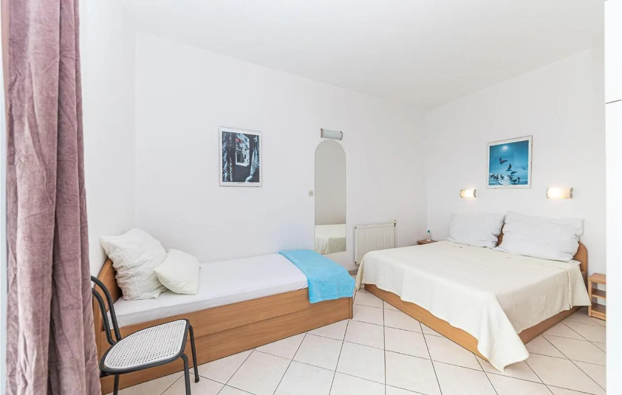 Amazing Apartment In Kastel Stafilic With Wifi Kastela 0*,  Croatia