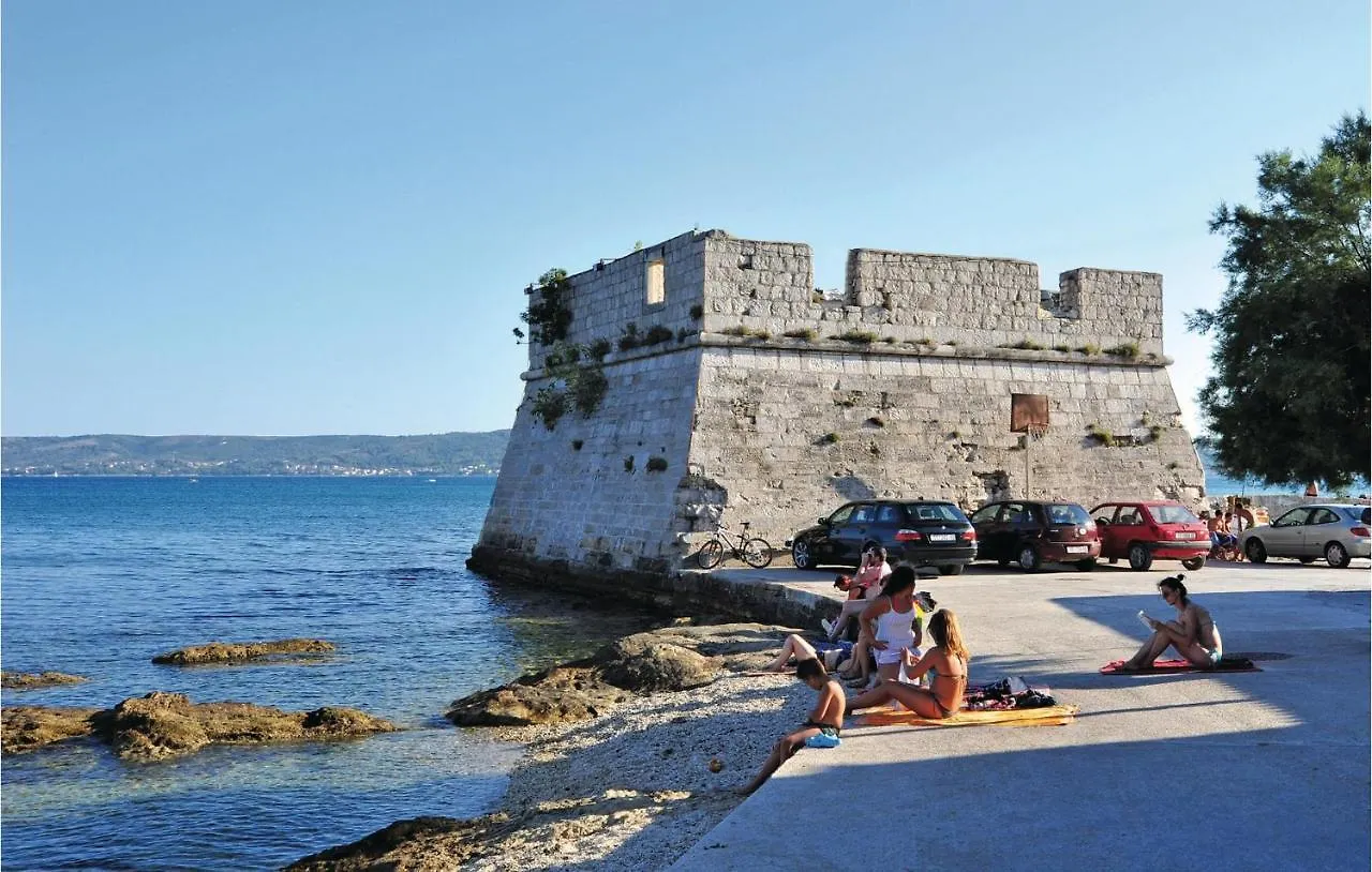 Amazing Apartment In Kastel Stafilic With Wifi Kastela Croatia